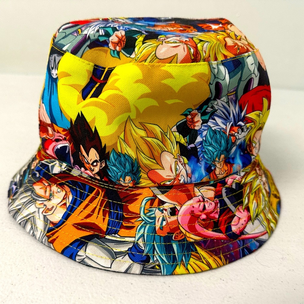 Adorable bucket hat. Adult.Reversible., Disney or Marvel